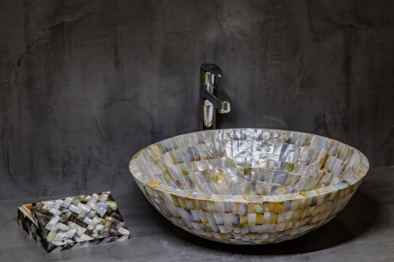 Mother of Pearl Wash Basin